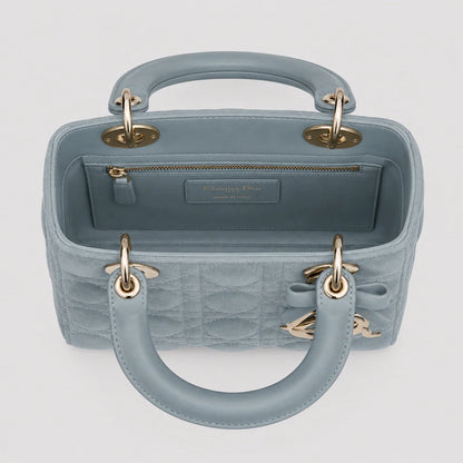 Lady Dior Cannage Veloursleder Himmelblau — Größenvergleich | Luren Authentisch